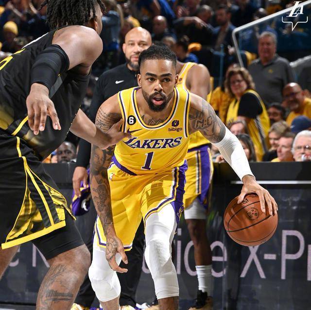 法国队鏖战德国队，桃田贤斗扛起全队